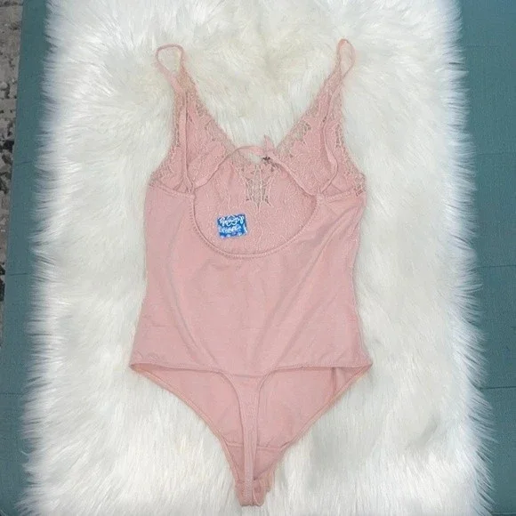 Free People Lea Bodysuit Pink Tank Sleeveless Lace Floral Sz M - Picture 6 of 10